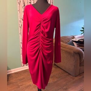 Bodycon back zip up scrunched dress